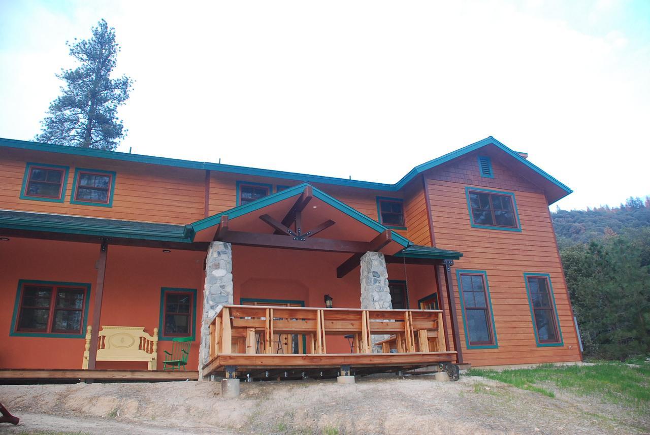 Sierra Trails Inn Mariposa Exteriör bild